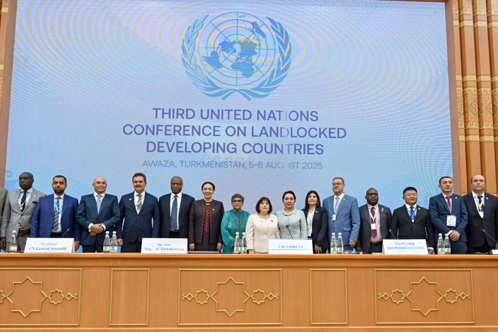 news banner image Desktop